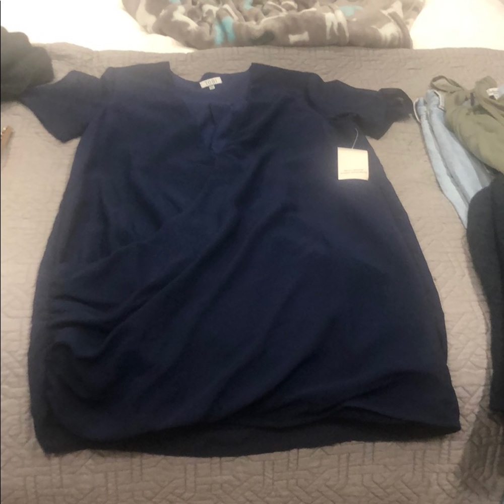 Tobi navy blue deep v t-shirt dress